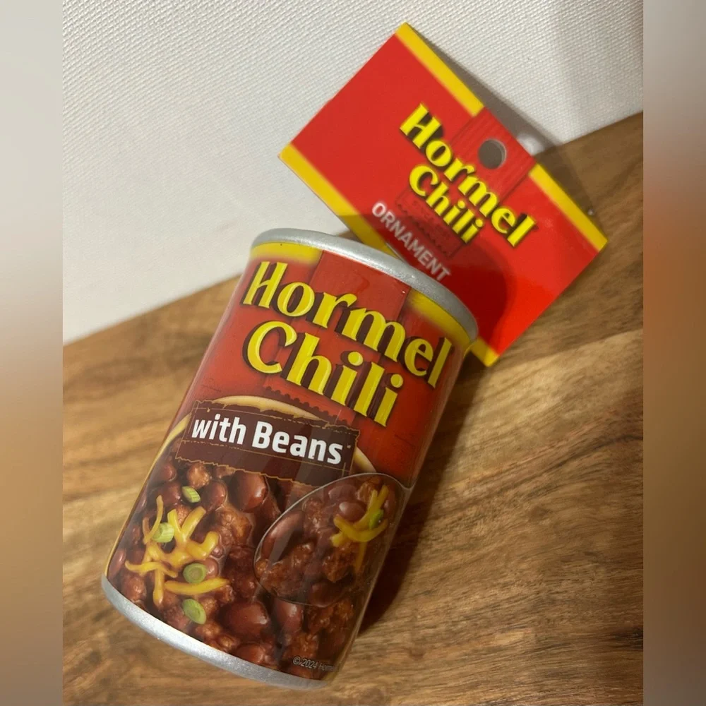 RUZ Christmas Ornaments HORMEL CHILI With Beans Novelty Decoupage Faux Food NWT